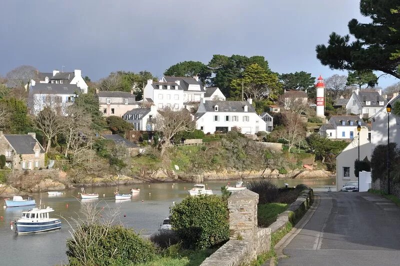 The quiet countryside near the sea