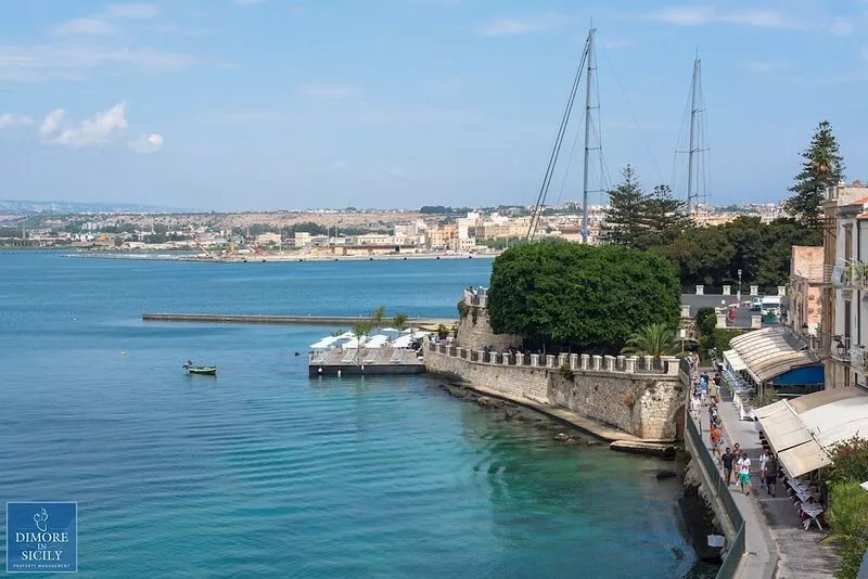 Alfeo Bellevue, Romantic terrace sea view, by Dimo