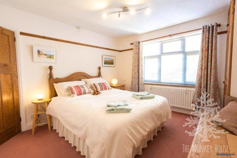 The Monkey House B&B