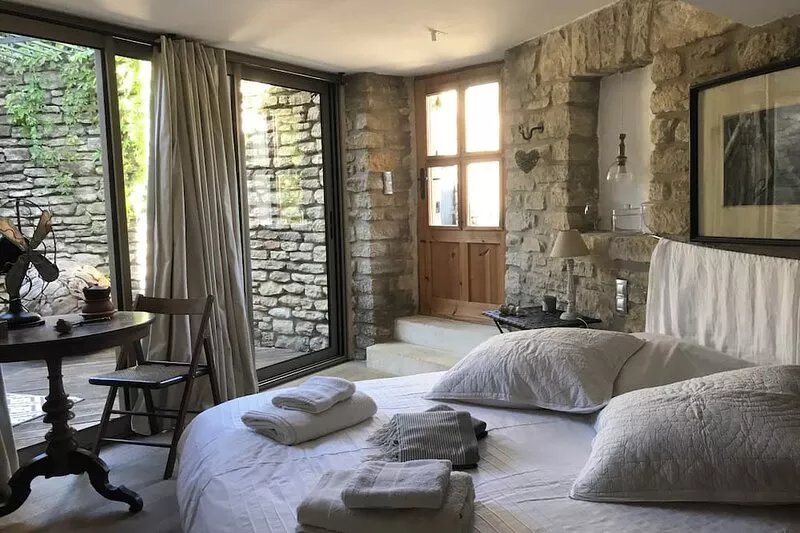 Le Moulin de la Badelle - A mill in Provence, in the heart of the Luberon.