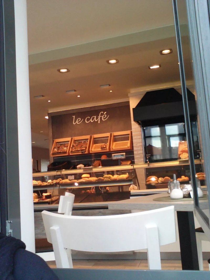 Le Cafe