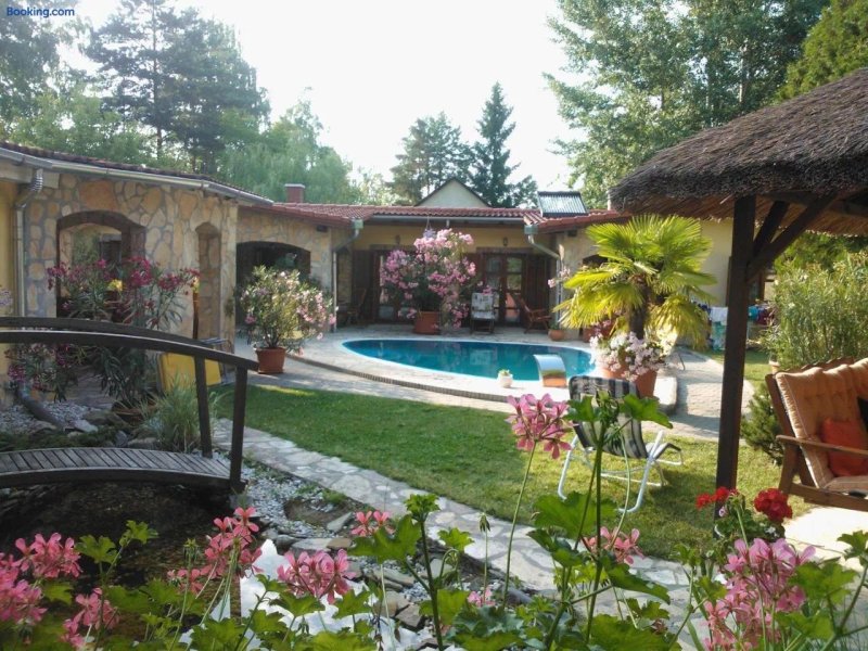 Mediterran Apartmanhaz Szantod