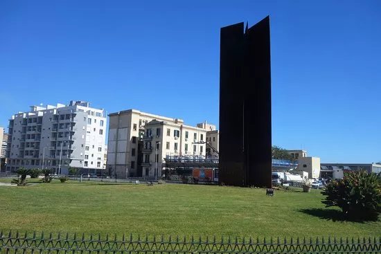 Monumento Ai Caduti Nella Lotta Contro La Mafia