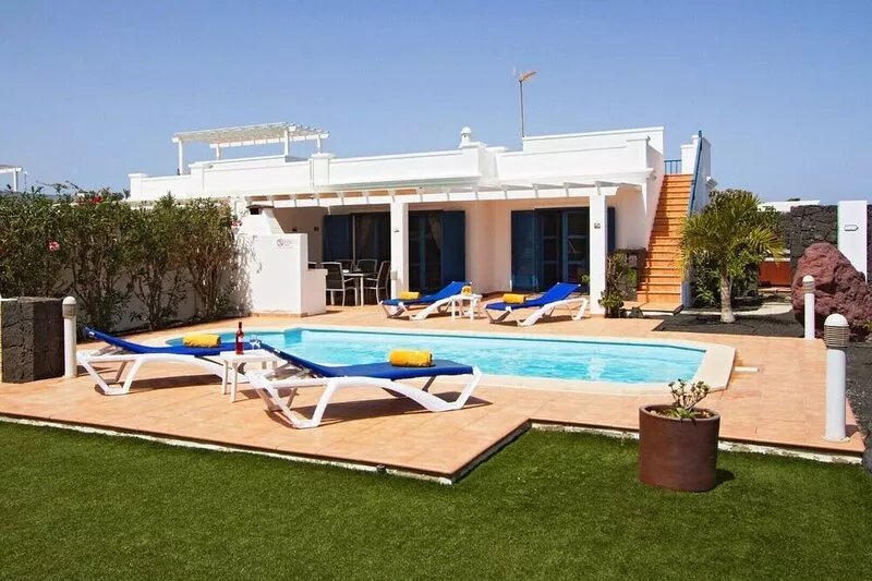 Two bedroom villa, private heated pool,hot tub and private large garden
