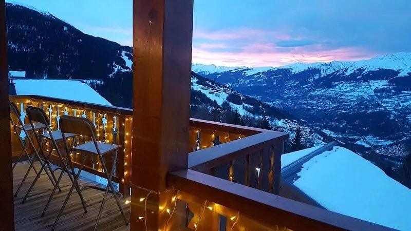Paradiski - Luxury Chalet,  Superb Views, Very Close to Main Ski Lift & Shops