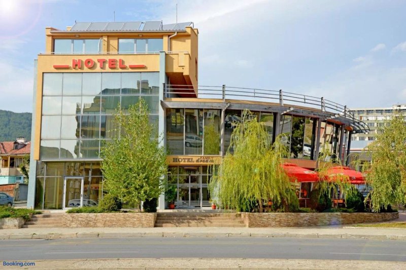 Dream Hotel
