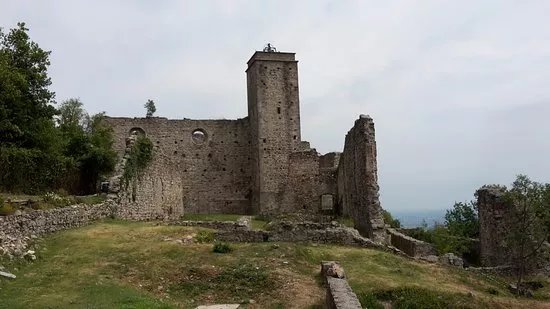 Ruderi del Monastero degli Olivetani