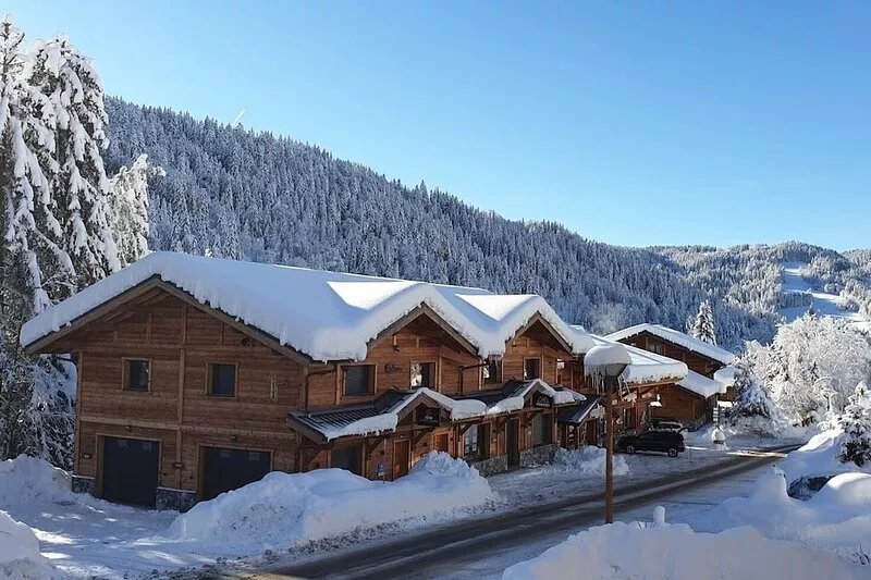 Apart. 3 * -LES GETS-6 Pax- 70 m2-WIFI-2 CH * 2SDB-150m. PERRIERES EXPRES