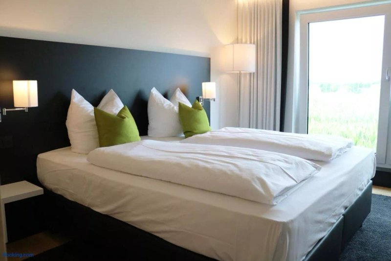 Ill Hotel