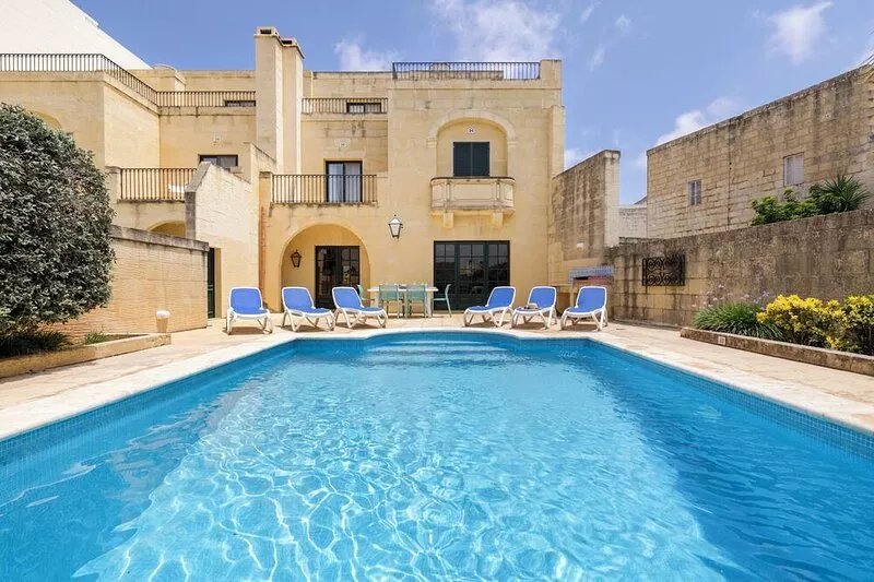 Dar ta Lonza, Villa in Gozo with private pool, quiet location & family friendly