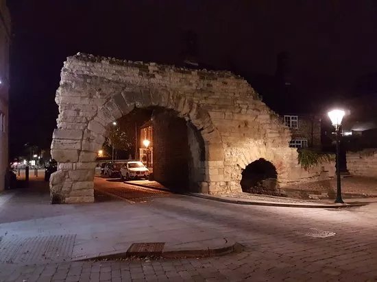 Newport Arch