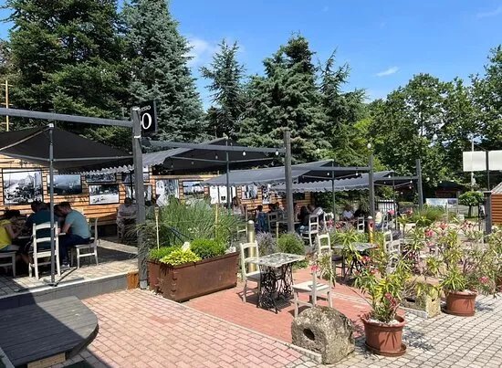Ungvari's Bistro