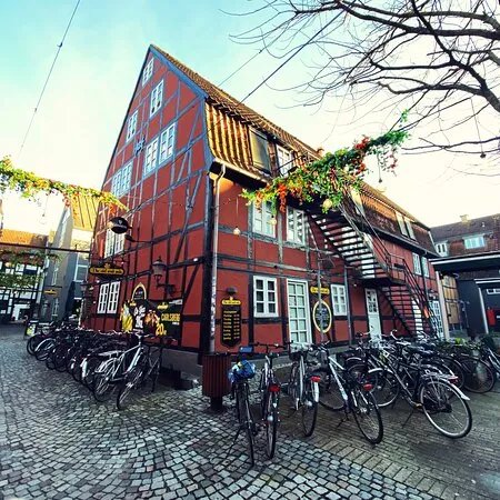 The Old Irish Pub