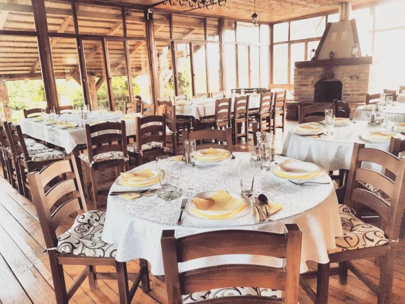 Restoran i Prenociste Jelen