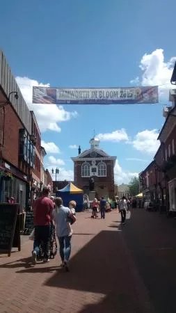 Tamworth Street Market