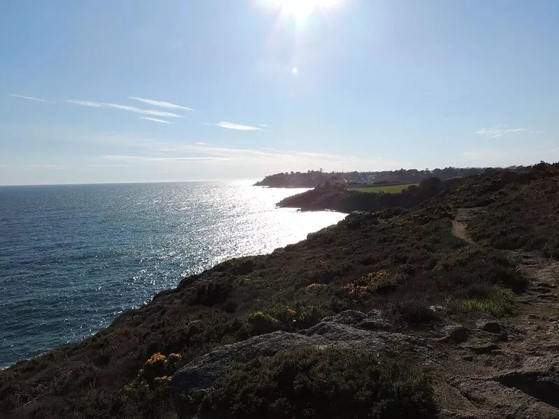 Authentic cottage located between two small ports of character ...
