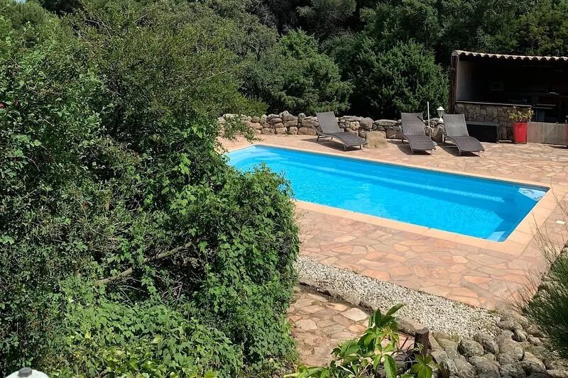 VILLA WITH PRIVATE POOL IN FULL CORSICA ON MORE THAN ONE HECTARE OF LAND