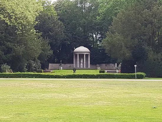Carl-Duisberg-Park