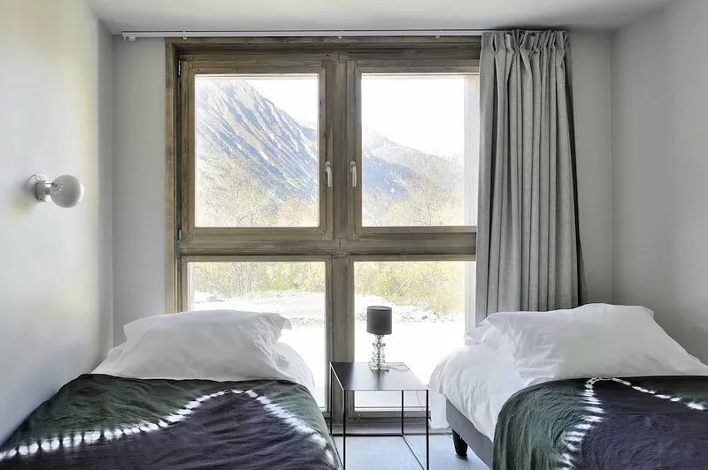 Luxury and design chalet classified 5 * in the heart of the 3 valley