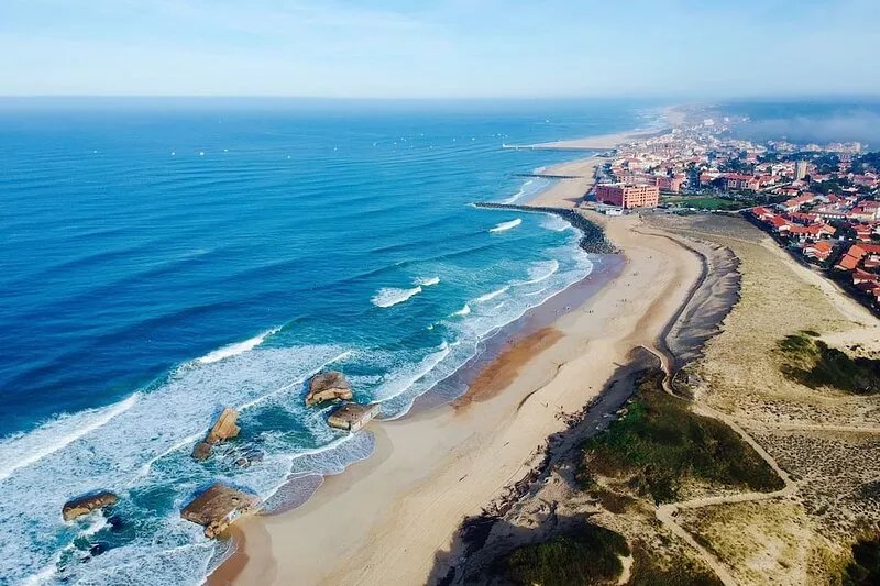 Modern beach house - 150 m from the Atlantic surf - views on the dunes