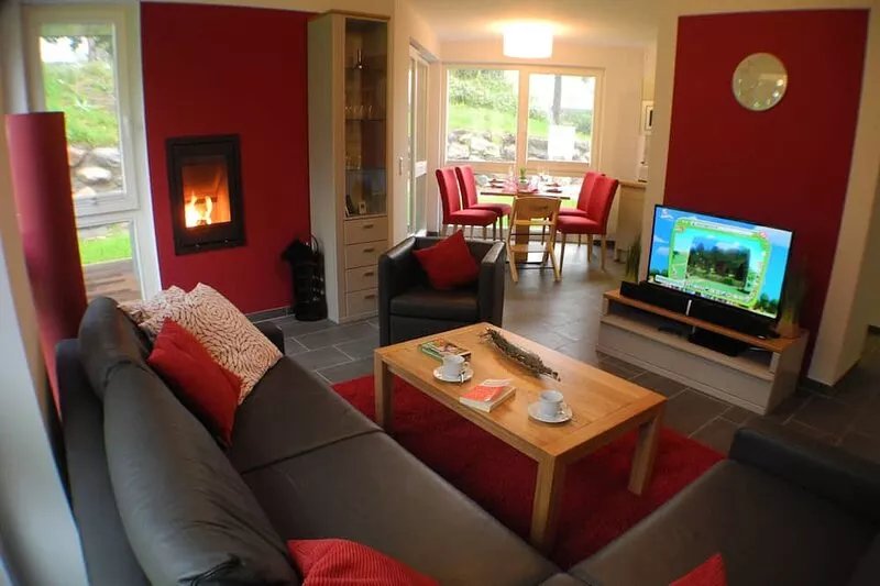 Luxury apartment with sauna, corner bath, fireplace, just 100 meters from the