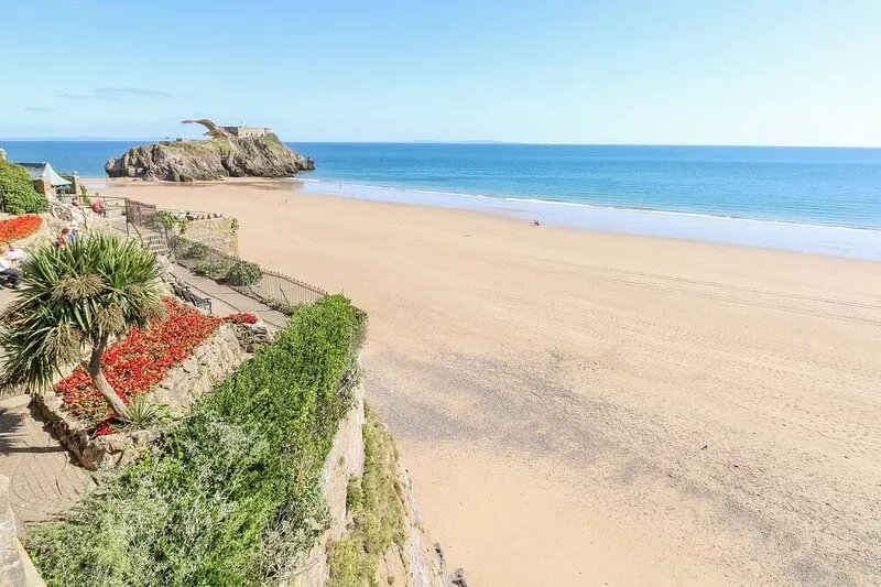 PENN LEA, family friendly, with a garden in Penally