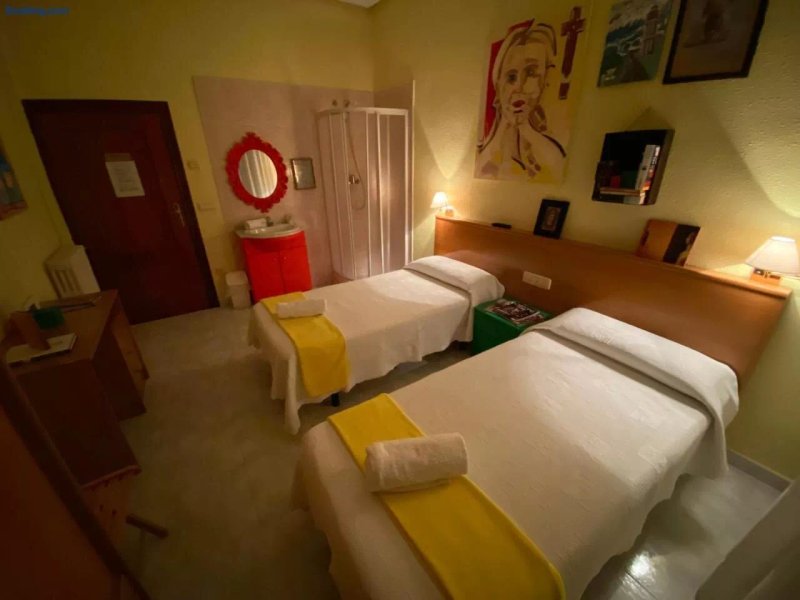 Hostal Alvarez