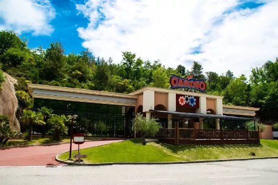 Casino Alet-Les-Bains Et son Restaurant le Carre d'As