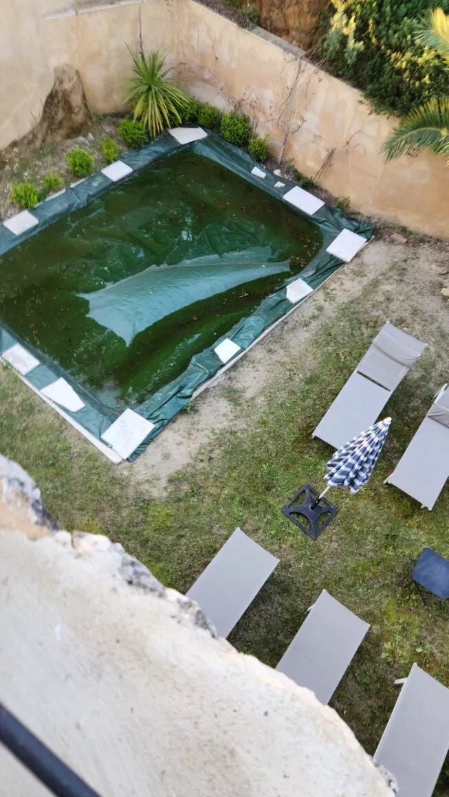 Provencal Stone House with Private Pool-Gardens, 10 minutes from Uzes