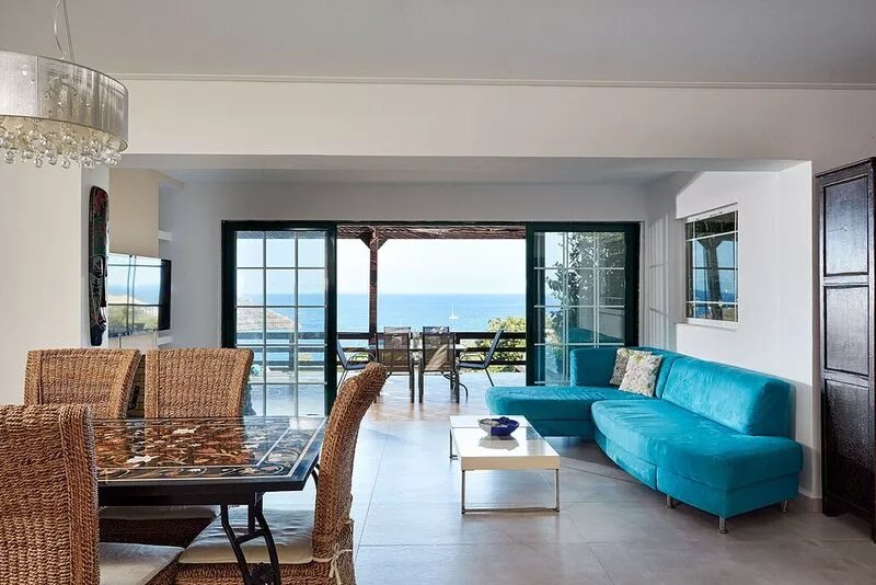 Luxurious Villa in Apostolata 5★ resort, 3BR, sea views, free parking!
