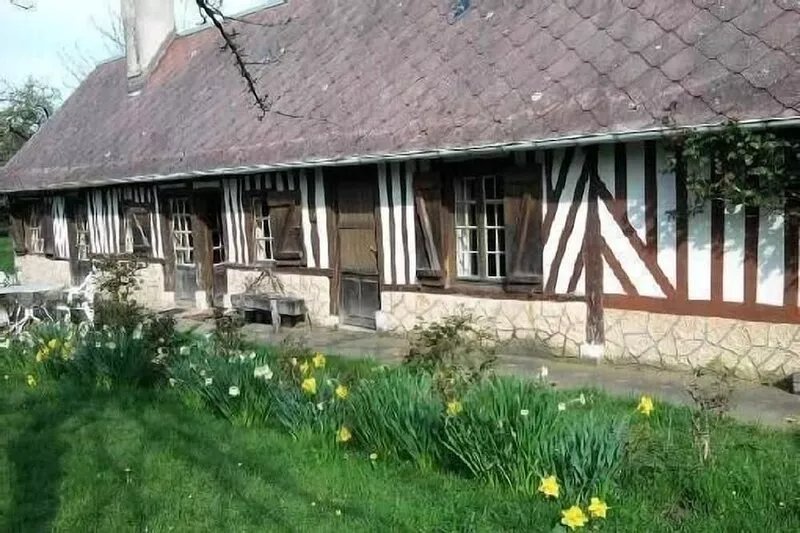 Normandy house - In the middle of a 3000 m2 apple orchard - 2-4 people -