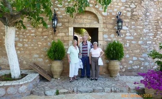 Kounoupiotis Taxi and  Tours