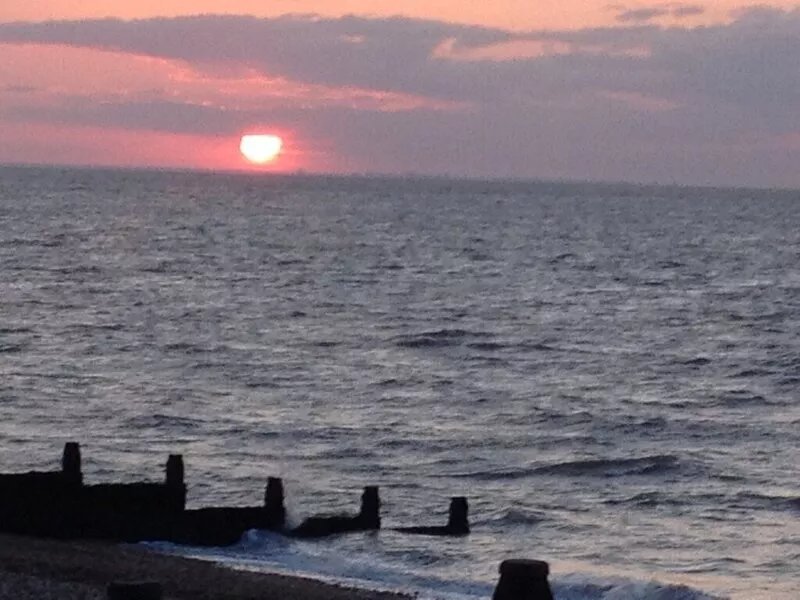 “Blue Skies” 2 Bedroom Holiday Let In Whitstable