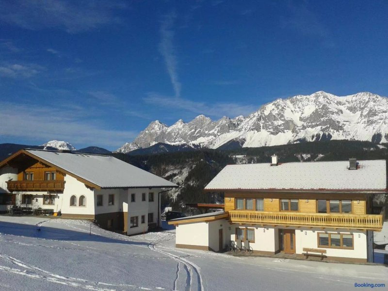 Ferienhaus u. Appartement Knauss