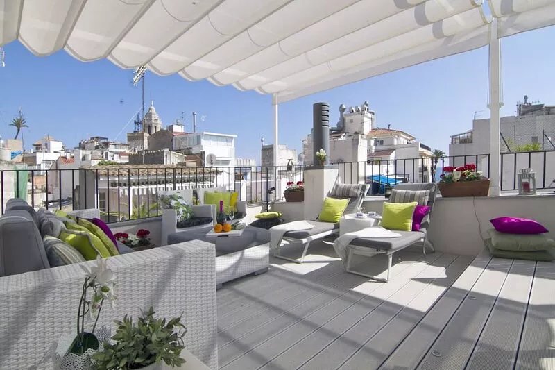 Luxury listed villa in the center of Sitges 2 minutes walk to the beach