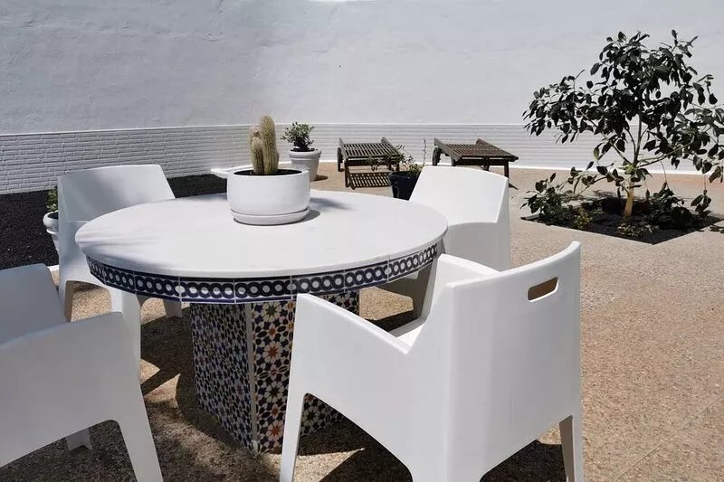 One bedroom apartment near swimming pool in holiday complex Tahiche.