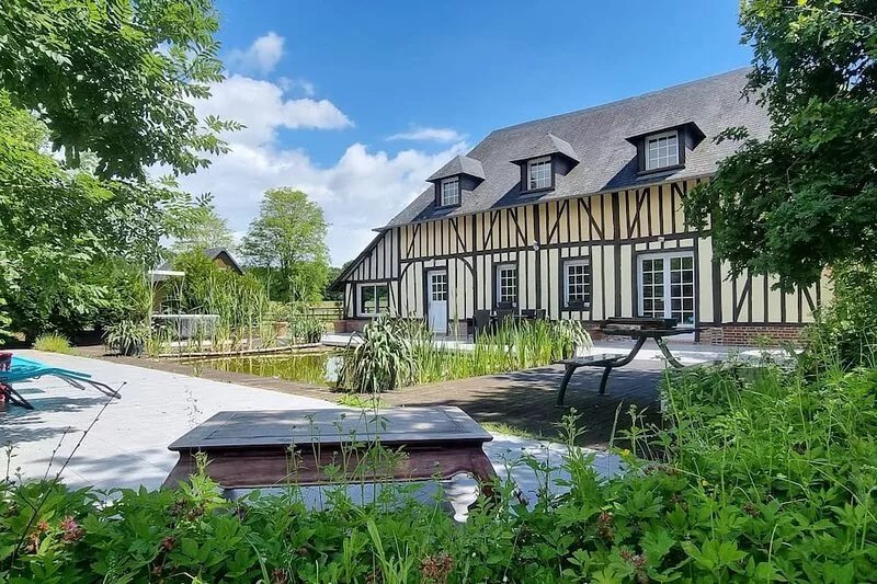 Gîte de la Colombière : Location Saisonnière Pour 6 Personnes au Calme à Lieurey