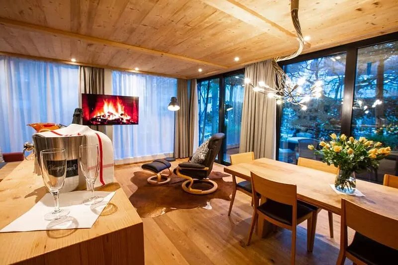 Deluxe Apartment HANS