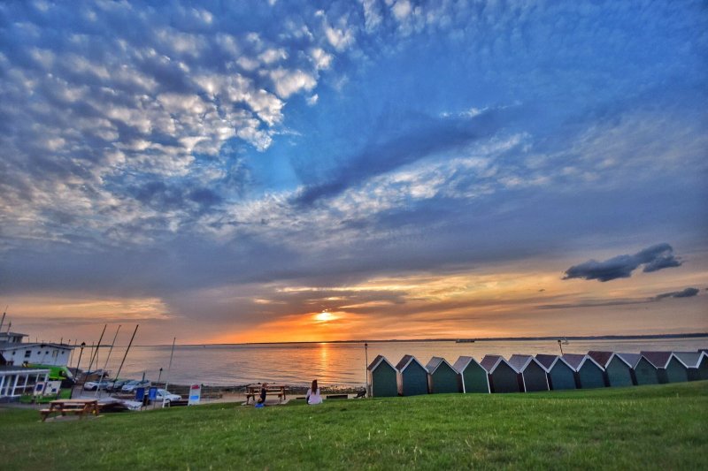 Gurnard Beach