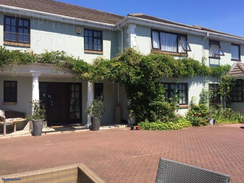 Parc Lodge Guest House