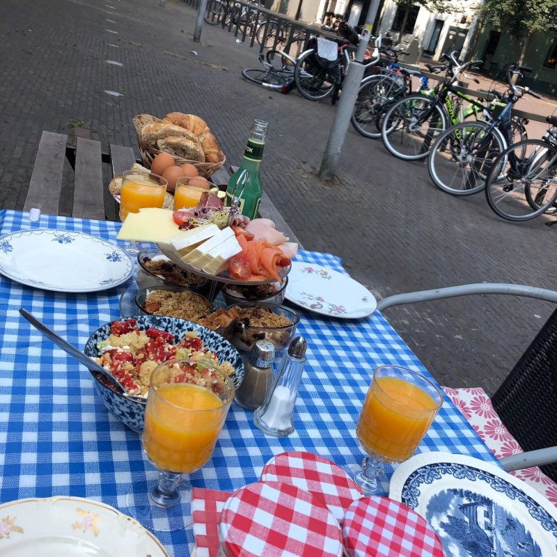 Den Biko