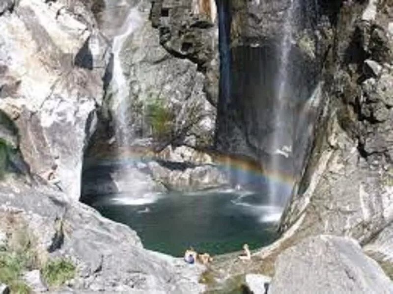 Holidays in paradise - in a noble Ticino country house!