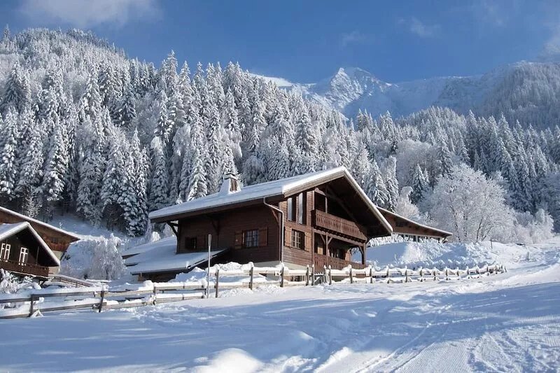 Luxury 10 Person Chalet Near Slopes in Les Contamines