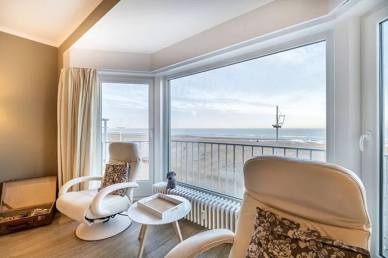 Les Vagues 20 apartment with fantastic sea view