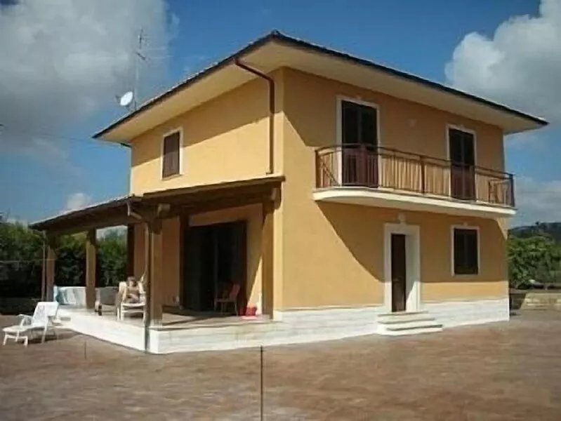 Beautiful Sicilian Villa with Private Pool & Aircon”