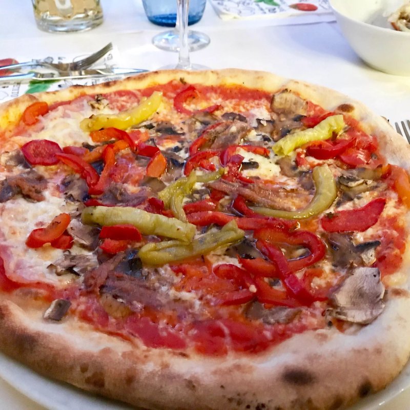 Pizzeria La Rustica