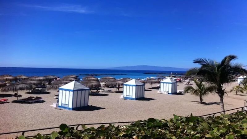 Nice penthouse near the beach in 5 minutes walk