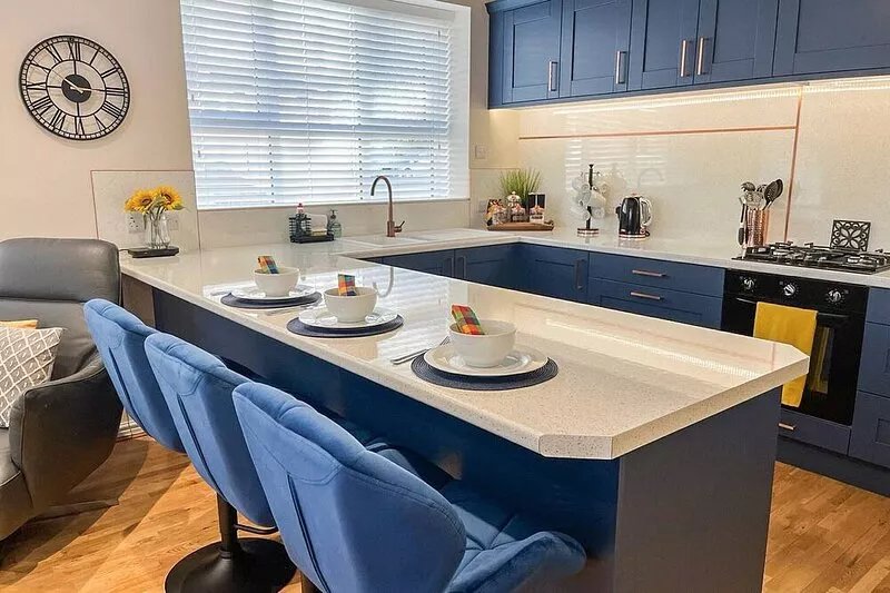 2 bedroom accommodation in Edwinstowe, near Mansfield