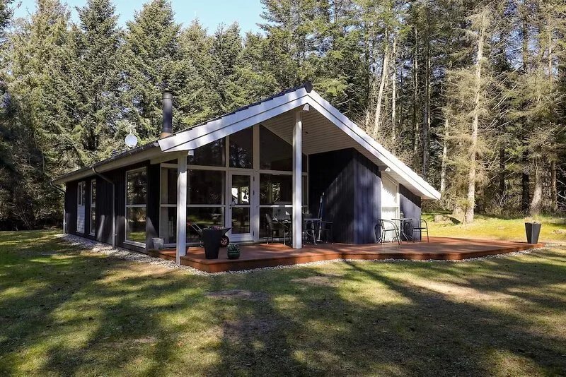 8 person holiday home in Løkken
