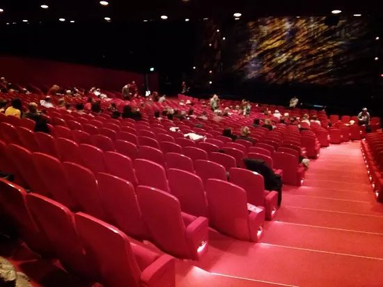 Theater 11